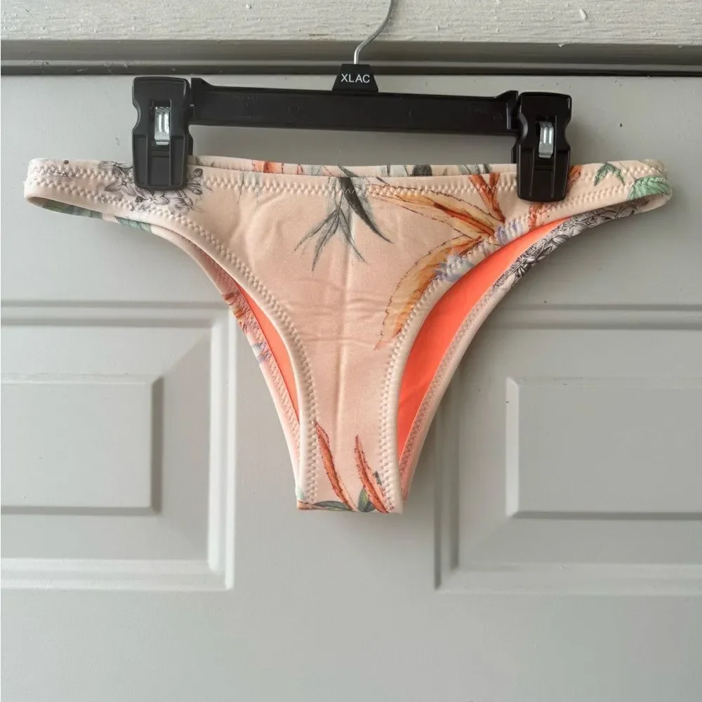 Triangl Swimwear Womens Cheeky Bikini Hipster Bottom Size S Floral Tan